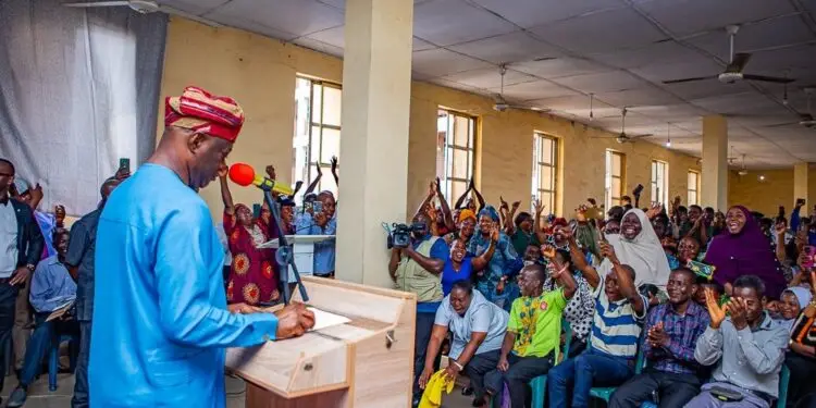 From Plea to Policy: Makinde Turns Security Guards’ Despair Into Dignity