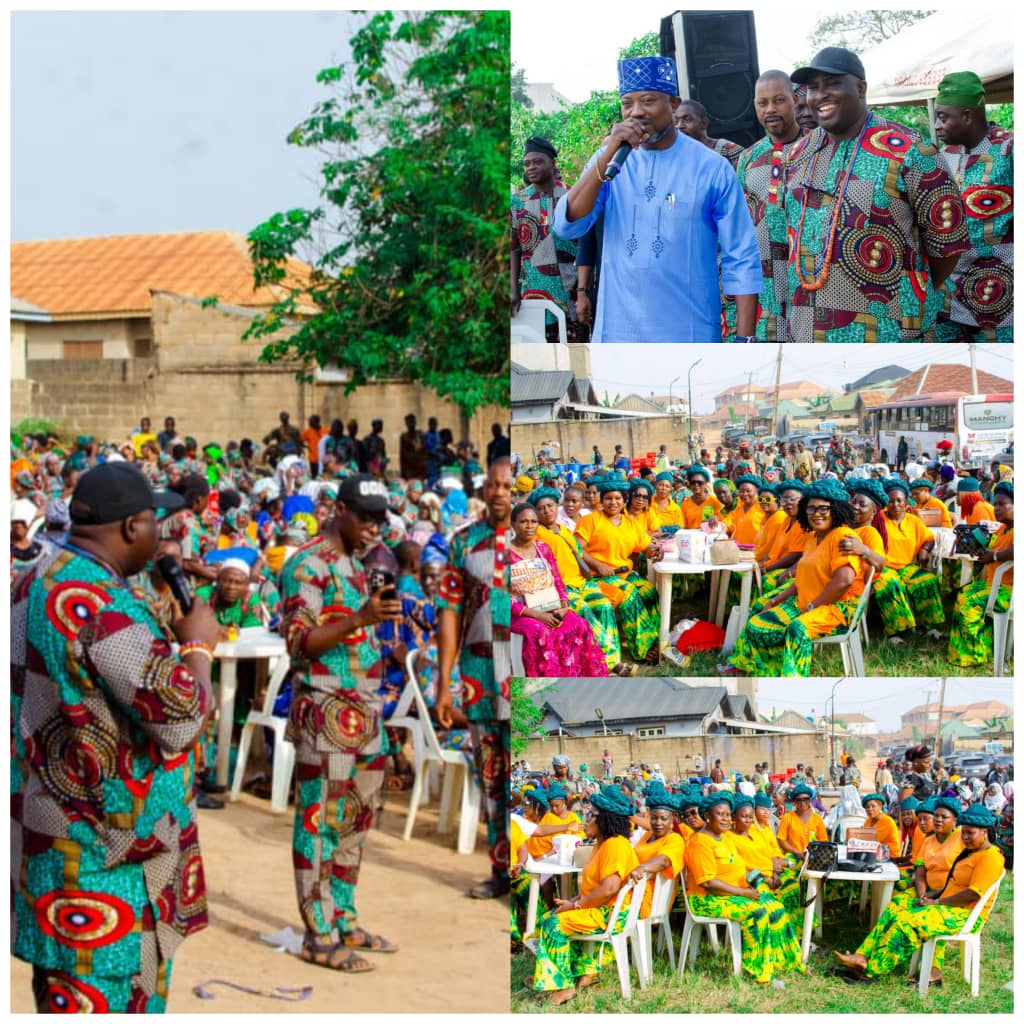 2027: Akika Steps Up PDP Mobilisation in Oyo, Sponsors Free Transport for INEC Voter Registration