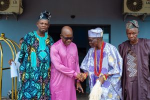 Okanlomo Oodua, Chief Jubril Dotun Sanusi Hosts Alagooja, HRM Oba Abdulganiyu Ajiboye Busari Arogundade II